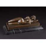 unbekannter Bildhauer des 19./20. Jhd. / Unidentified sculptor 19th/20th century"Liegender