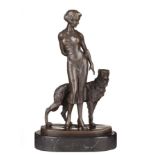 signiert Lorenzl / signed Lorenzl"Dame mit Hund"
Skulptur-Volumen, Bronze, 
H: 37 cm, B: 21,5 cm,