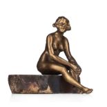 unbekannter Bildhauer des 19./20. Jhd. / Unidentified sculptor 19th/20th century"sitzender