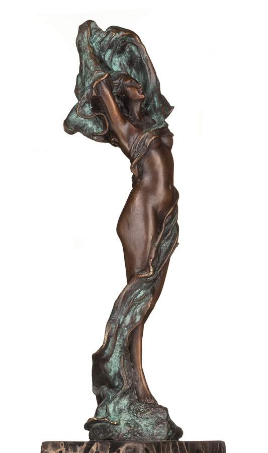 signiert Milo / signed Milo"weiblicher Akt"
Skulptur-Volumen, Bronze, H: 36 cm,
auf Marmorsockel - Image 6 of 7