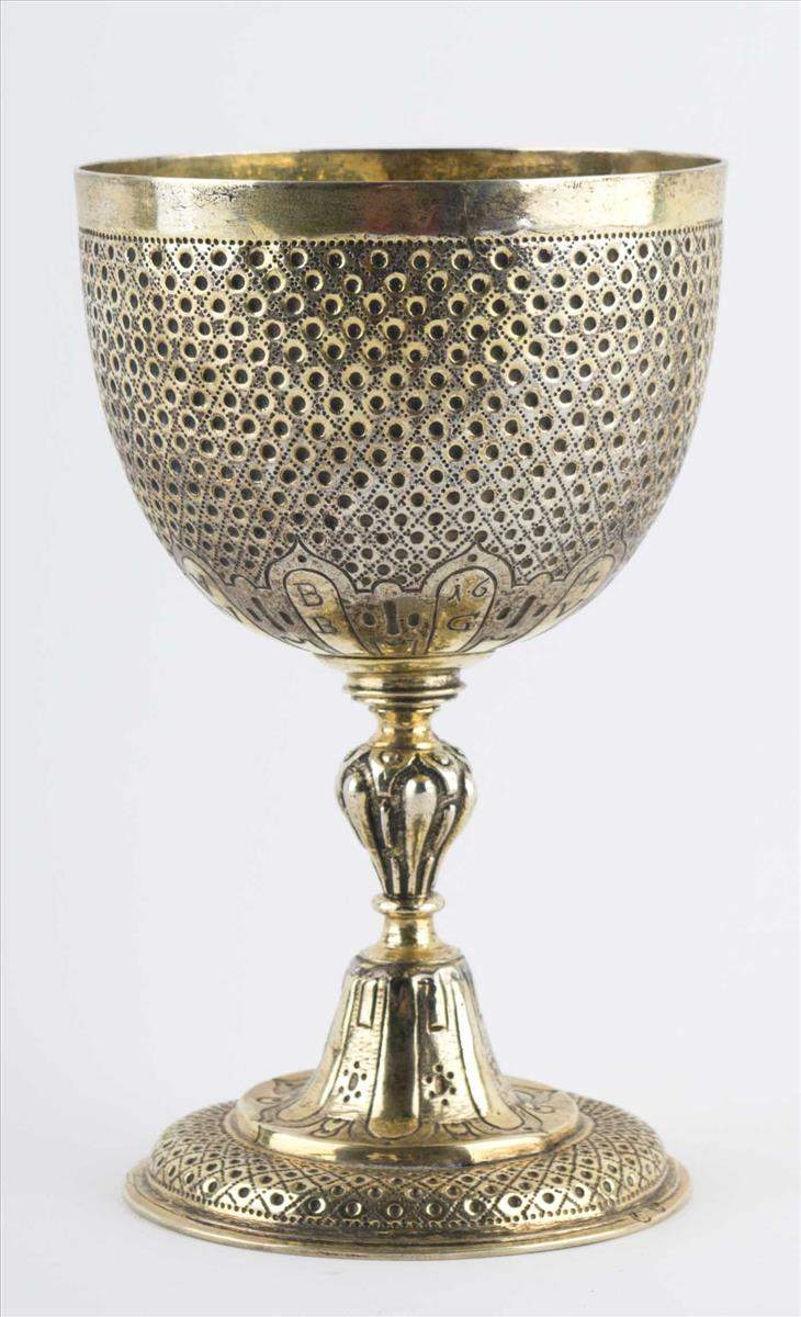 Abendmahlkelch  17. Jhd. / Holy Communion goblet, 17th centurySilber/vergoldet, geprüft, datiert