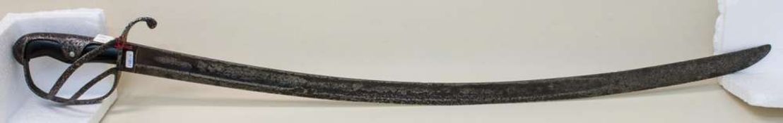 Säbel  Preussen, gekrümmte Rückenklinge, Holzgriff mit Eisengefäß, L. 93 cm