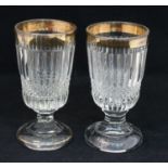 Paar FußbecherGründerzeit um 1890, Preßglas mit reliefierter Wandung und Randvergoldung,