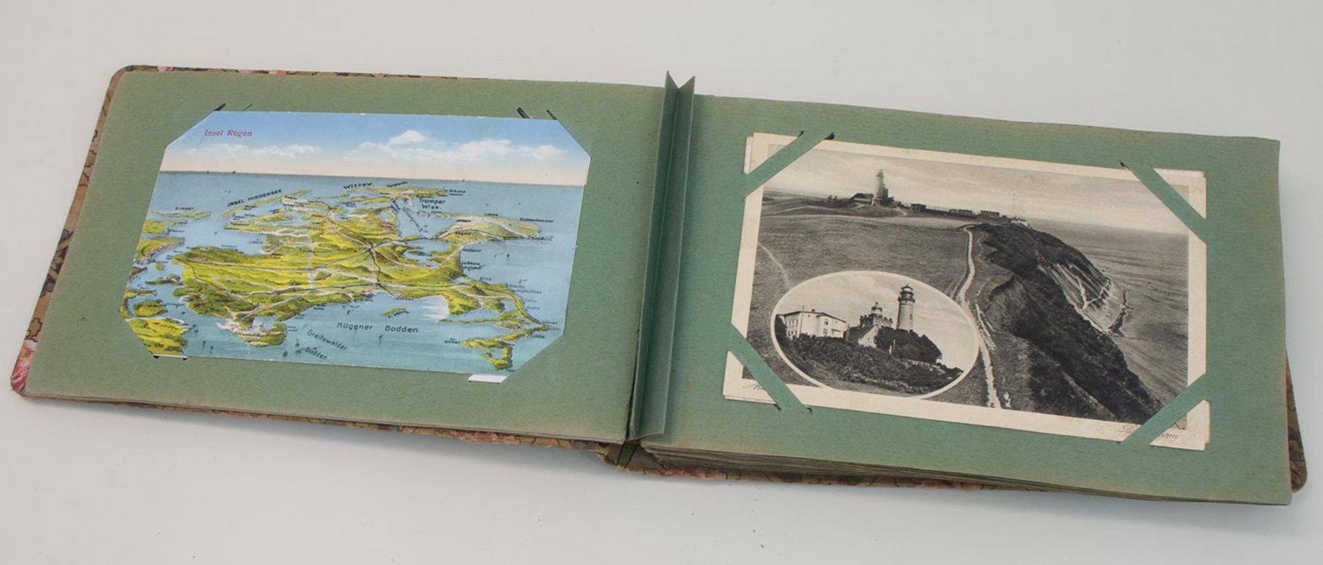 Postkartenalbum52 Karten, vorwiegend Mecklenburg um 1930er JahreMindestpreis: 50 EUR