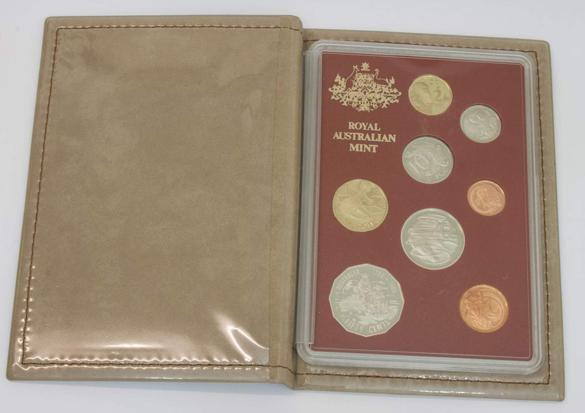 MünzsatzAustralien 1988, 2 Dollar - 1 Cent, 8 Münzen, PPAufrufpreis: 10 EUR