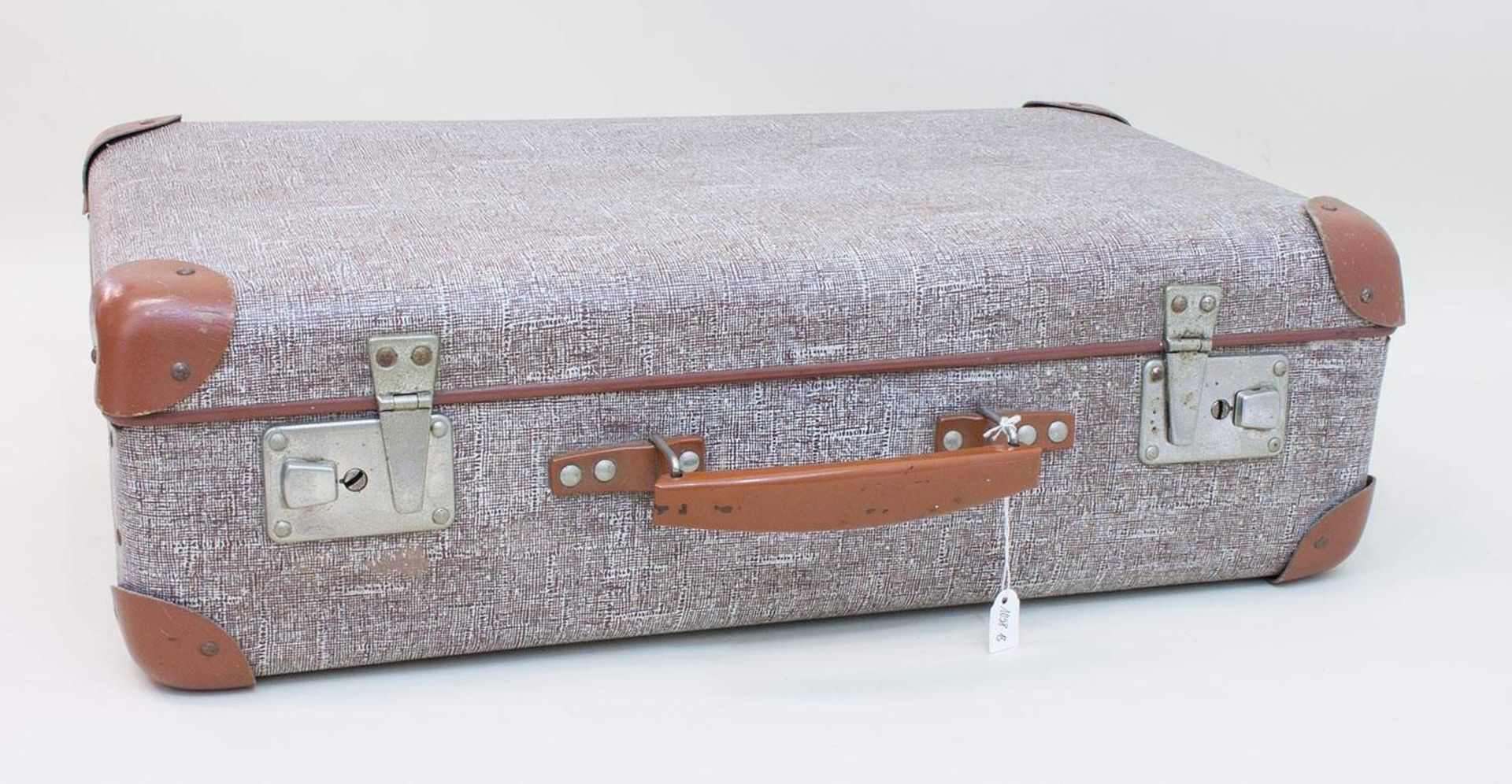 Reisekoffer1950, Schnappverschluss, Plastehandgriff, der Zeit angepasstes Design mit