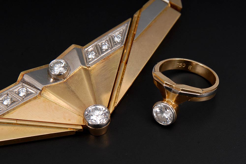 Reserve: 10000 EUR        Eindrucksvolles Designer-Collier und Ring mit Brillanten. 750 GG/WG. 50, - Image 2 of 4