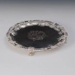 Reserve: 420 EUR        Silberner Salver. Sheffield 1902. Firmenzeichen James Dixon & Sons/