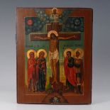 Reserve: 650 EUR        Ikone mit Kreuzigung Christi. Tempera und Gold auf Holz, russisch, um