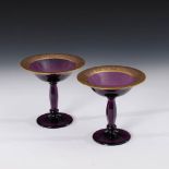 Reserve: 360 EUR        Paar Fußschalen, Moser. Signiert, 1870-1918. Violettes Glas. Schale auf