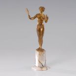 Reserve: 240 EUR        Morin: Frauenakt mit Spiegel. Bronze mit goldfarbenem Überzug, bezeichnet,