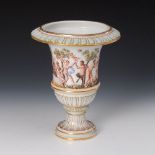 Reserve: 1500 EUR        Kratervase mit Bacchantenszenen, Meissen. Knaufschwerter, 2. H. 19. Jh., 1.