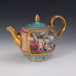 Reserve: 390 EUR        Teekännchen im Wiener Stil, Meissen. Knaufschwerter, 19. Jh., 2