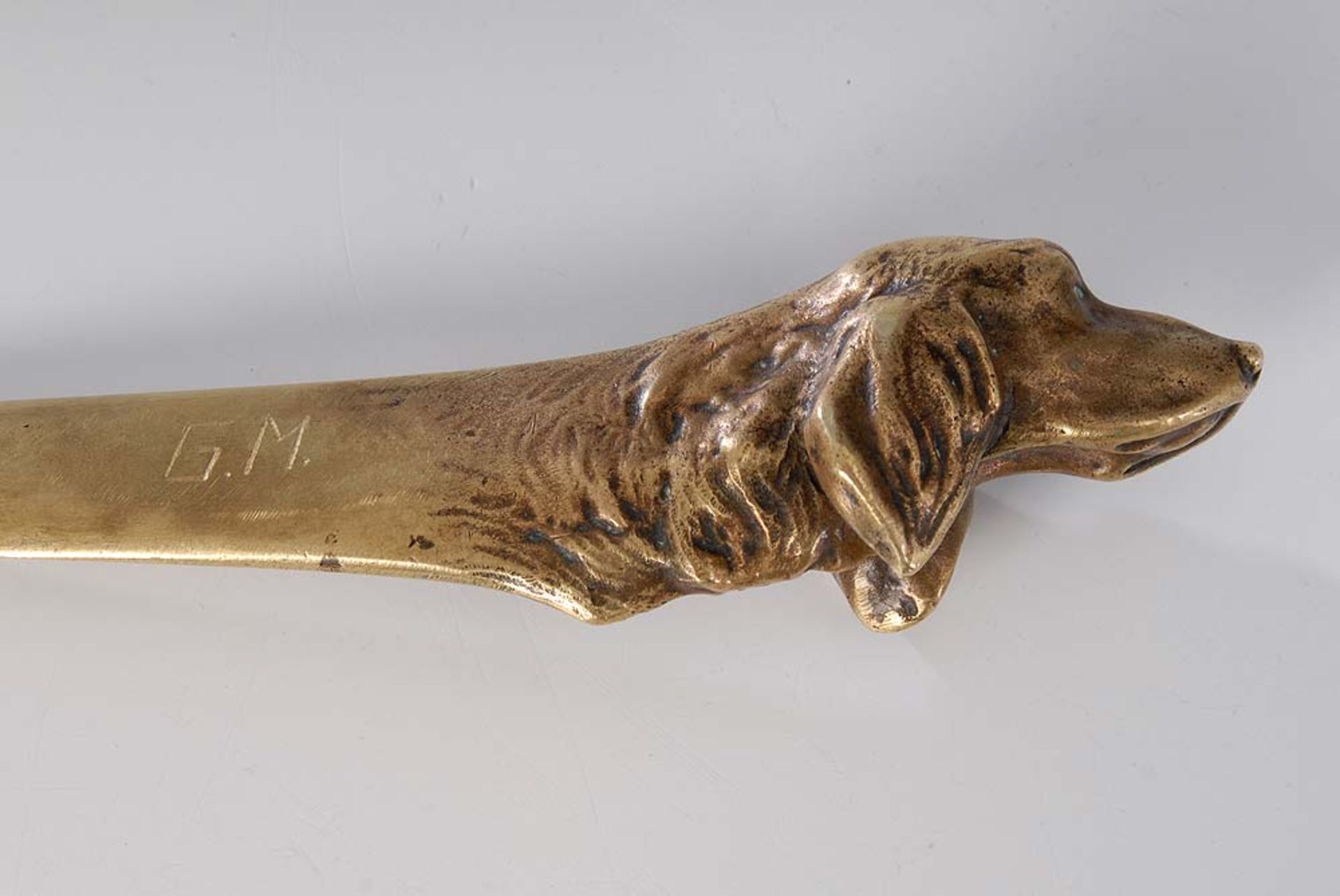 Gornik, Friedrich: Brieföffner mit Hundekopf. Bronze, bezeichnet, Gießer-Marke Arthur Rubinstein - Image 3 of 3
