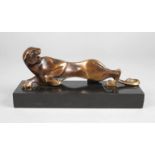 C. Daris, Panther
Anfang 20. Jh., seitl. an der Pranke sign., Bronze braun patiniert,