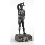 Hans Schuster, Fechter
rs. bez. Hans Schuster sowie Ortsangabe Roma und dat. 1911, Bronze schwarz