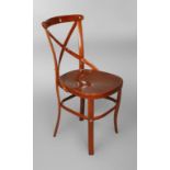 Stuhl Thonet
Entwurf August Thonet, attr., um 1870, Buchen-Bugholz braun gebeizt, Sitzfläche aus