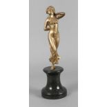 Jäger, Tanz der Salomé
wohl Gotthilf Jaeger, um 1900, rs. am Rocksaum sign., Bronze vergoldet,