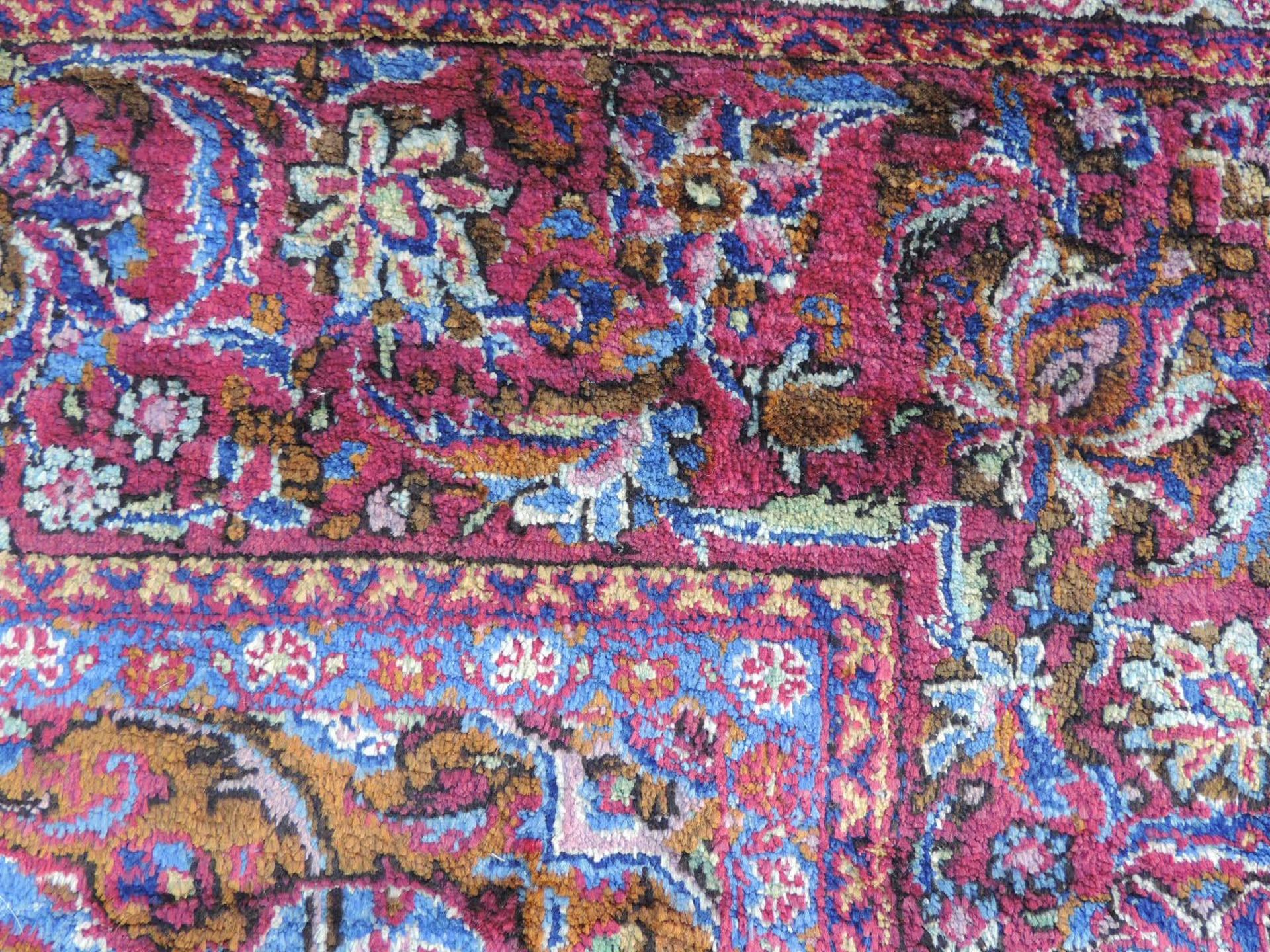 Keschan Paradiesteppich. Seide auf Seide, selten fein. Iran, alt, um 1920.198 cm x 131 cm. - Image 13 of 13