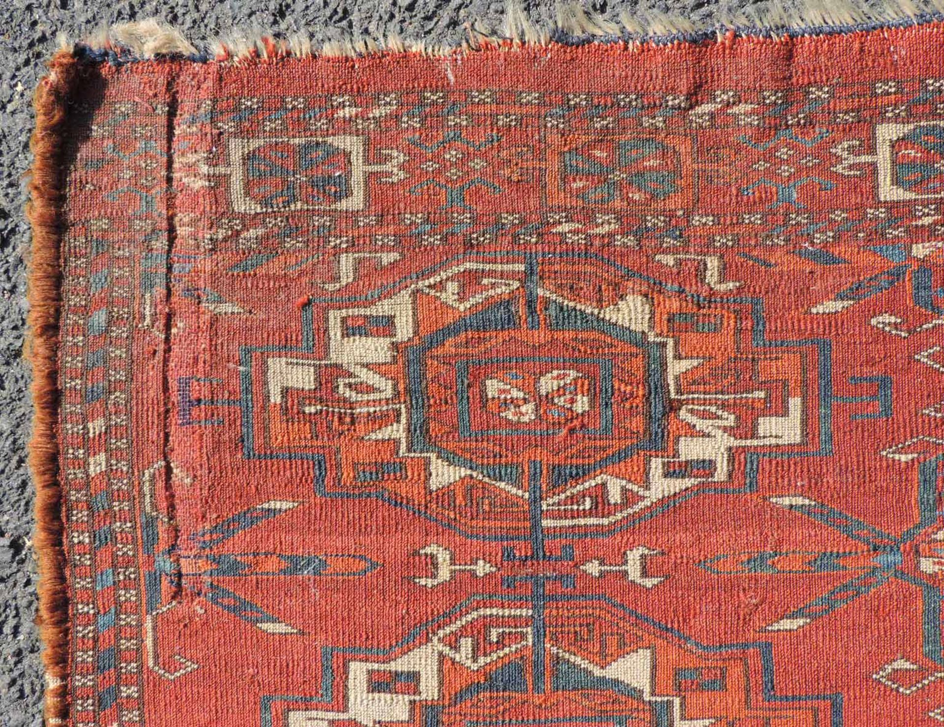 Tekke 6 Gül Torba. Turkmenistan, antik, um 1800 oder früher.40 cm x 93 cm. Handgeknüpft. Wolle auf - Image 2 of 12