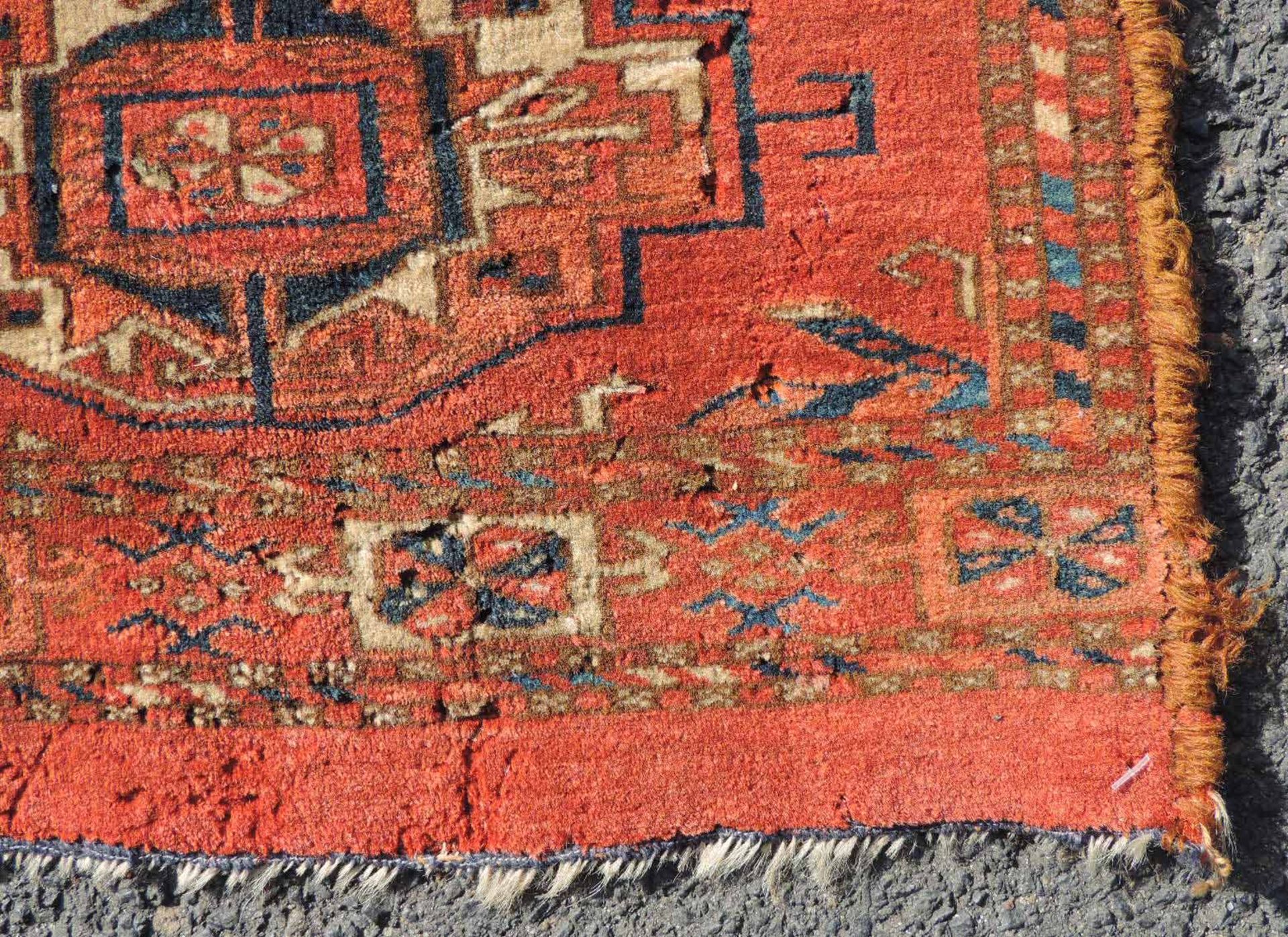 Tekke 6 Gül Torba. Turkmenistan, antik, um 1800 oder früher.40 cm x 93 cm. Handgeknüpft. Wolle auf - Image 11 of 12