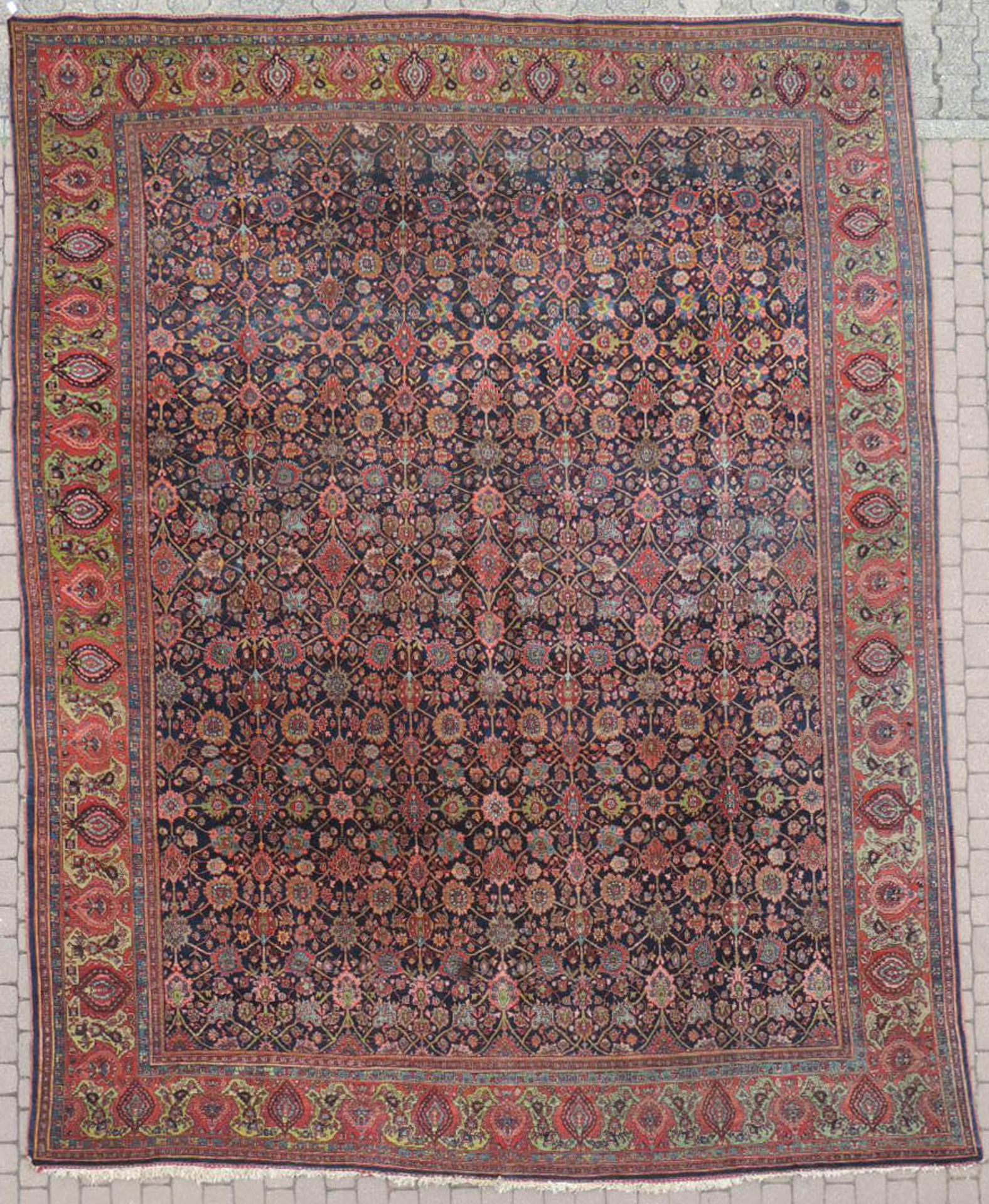 Bidjar fein. Iran, alt, um 1920.448 cm x 348 cm. Handgeknüpft, Wolle auf Baumwolle, wohl alles