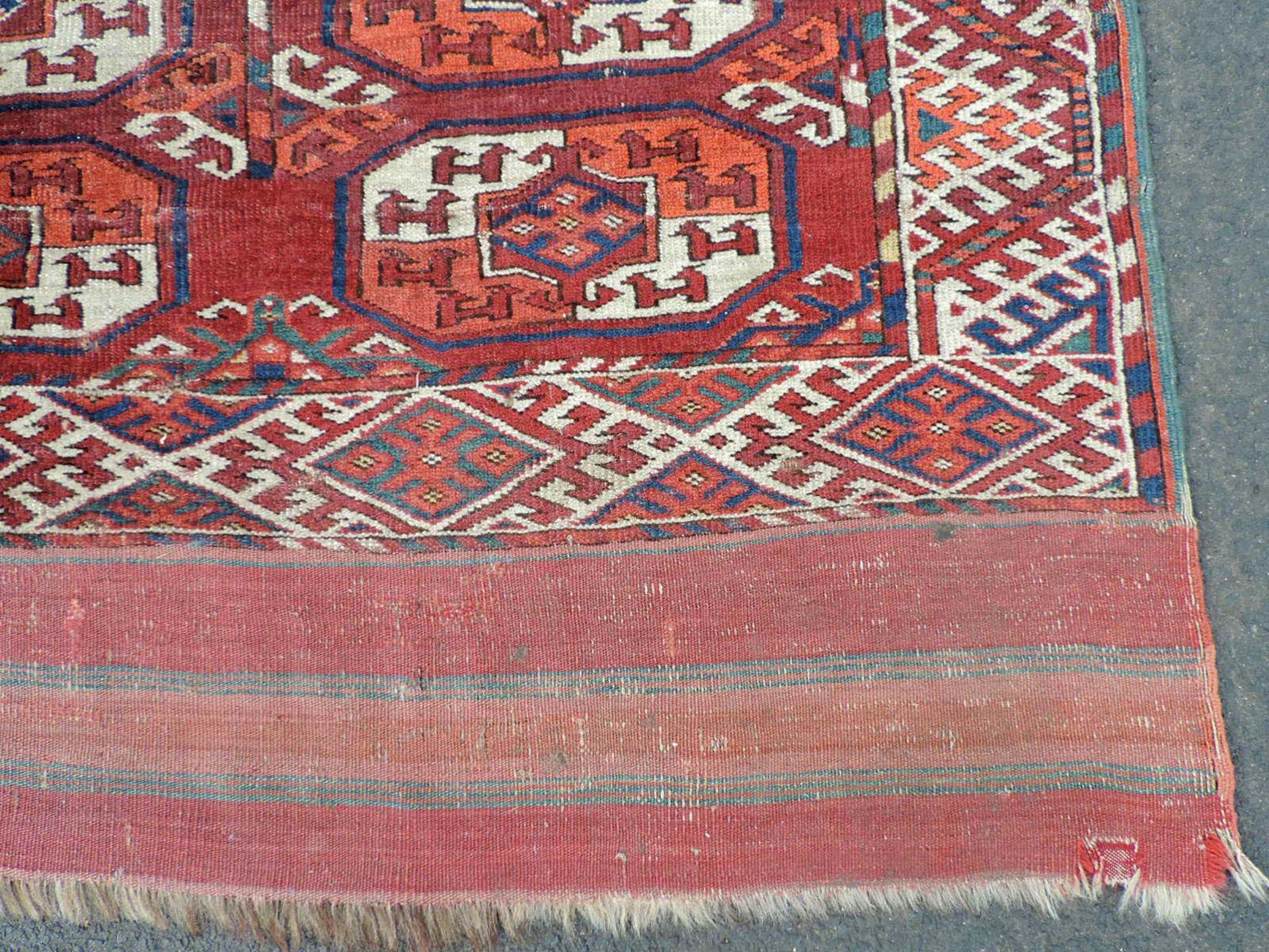 Kizil Ayak Hauptteppich. Turkmenistan, antik, um 1850.427 cm x 200 cm insgesamt. Handgeknüpft, Wolle - Image 2 of 14