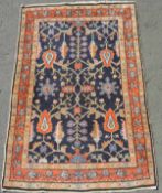 Nahawand Iran. Dorfteppich, alt, um 1930.195 cm x 133 cm. Handgeknüpft, Wolle auf Baumwolle, wohl