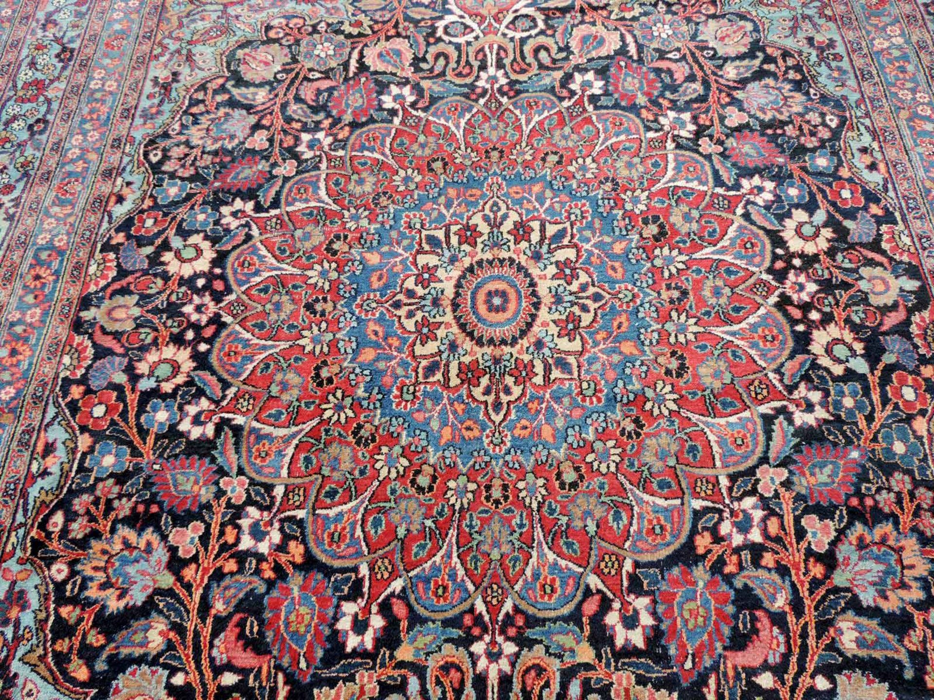 Chorrasan Manufakturteppich. Ost-Iran, antik, um 1900.422 cm x 300 cm. Handgeknüpft, Wolle auf - Image 5 of 10