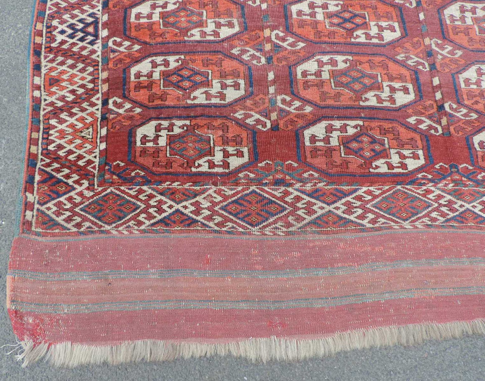 Kizil Ayak Hauptteppich. Turkmenistan, antik, um 1850.427 cm x 200 cm insgesamt. Handgeknüpft, Wolle - Image 7 of 14