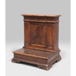 WALNUT KNEELER, CENTRAL ITALY, LATE 17TH CENTURY a rectangular top and front with one door, profiles