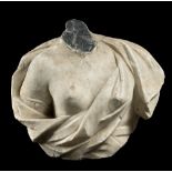 FEMALE TORSO IN MARBLE, 17TH CENTURY

Size cm. 53 x 59 x 33.



PROVENANCE

Villa dell'Annunziata