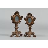 PAIR OF SMALL RELIQUARY IN GILTWOOD, 18TH CENTURY

carved apprpriate for use as compact mirrors.