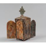 COPT URN IN COPPER, 19TH CENTURY

doors on the sides, concealing paintings on paper.

Size cm. 39