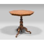 FINE SORRENTINO TABLE, 19TH CENTURY

in cherrywood with inlay and banding in fruitwood. Octagonal