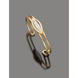 RIGID BRACELET

yellow gold 18 kt., center in white gold studded with diamonds.

Diameter cm. 6,5,