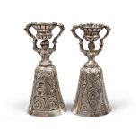 PAIR OF SMALL FIGURE CUPS, GERMANY 19TH CENTURY

Size cm. 11 x 4,5 x 4,2, overall weight gr. 126.