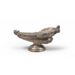 RARE OIL LAMP IN SILVER, ROMA PAPAL STATE 18TH CENTURY

embossed with leaves and palmette and cherub