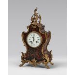 TABLE CLOCK, BOULLE STYLE, FRANCE EARLY 20TH CENTURY
in wood, entirely plated in faux