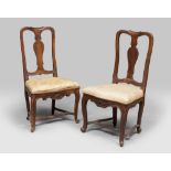 FINE PAIR OF CHAIRS, PROBABLY VENETO 18TH CENTURY

tall backrest. Carved front seat.

Size cm. 102 x