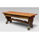 IMPORTANT TABLE IN WALNUT, BOLOGNA ELEMENTS OF THE 17TH CENTURY

rectangular top with three