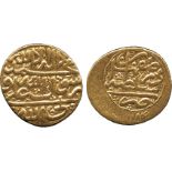 ISLAMIC COINS, ZAND, Karim Khan, Gold ½-Mohur, Isfahan 1184h, 5.39g (A 2789). Very fine.