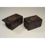 CHINESE BOXES.
Two Chinese inlaid metal boxes, with sliding lids and button locks.
9.5x5.5x6cm.