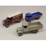 MATCHBOX MODELS OF YESTERYEAR.
Three unboxed models Nos: Y7, Y6, & Y4. CONDITION REPORTS: Good.