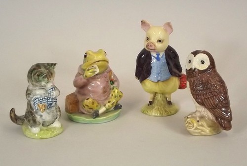 BESWICK FIGURES.
Three Beswick, Beatrix Potter figures, Miss Moppet, Pigling Bland, Mr Jeremy Fisher