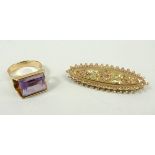 A 9ct gold and amethyst ring, with singl