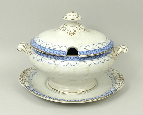 A pottery part dinner service, late 19th