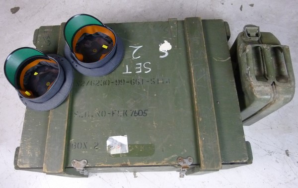 An army ammunitions box, a petrol can an - Image 3 of 3