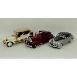 A Franklin Mint model, scale 1:24, of a Rolls Royce 1955 Silver Cloud, another of a 1911 Tourer,