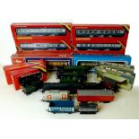 A quantity of Hornby Railways: a Hornby 4983 Albert Hall locomotive 4-6-0, an Evening Star 92220